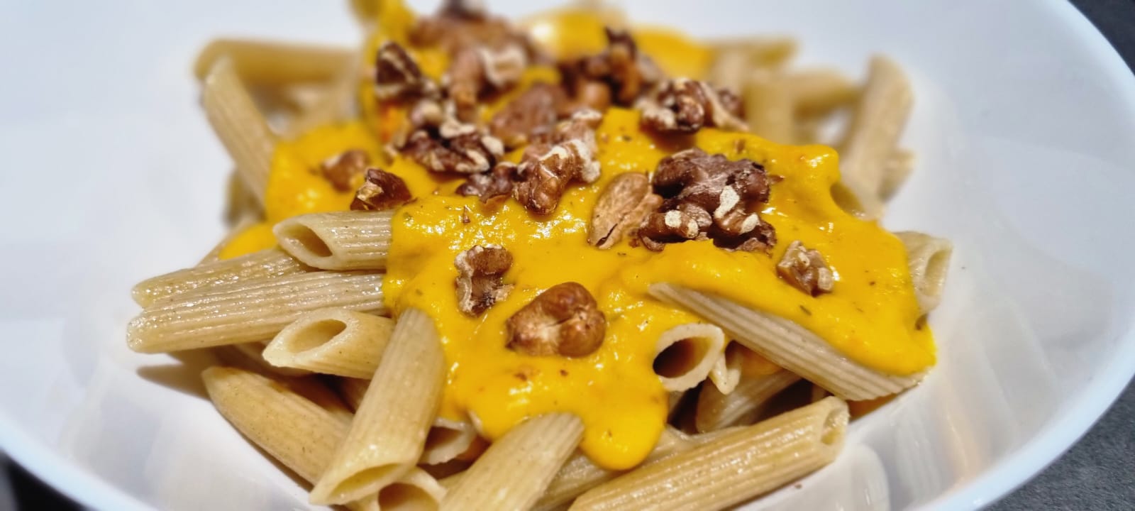 Penne mit Hokkaido Sauce1