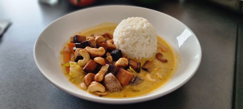 Red Curry Bowl
