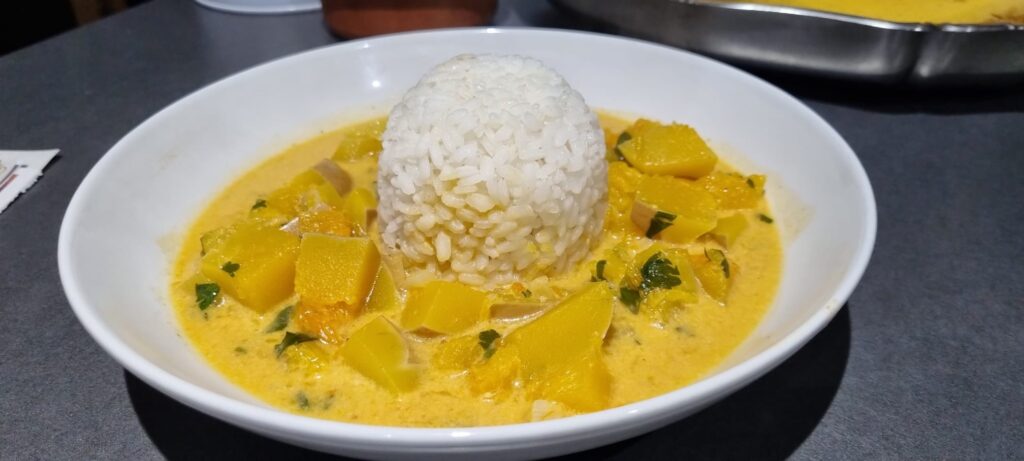 Hokaido Curry mit Reis1 bolos de bacalhao